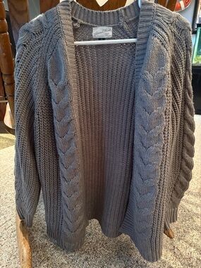 Universal Thread Gray Cable Knit Open-Front Cardigan